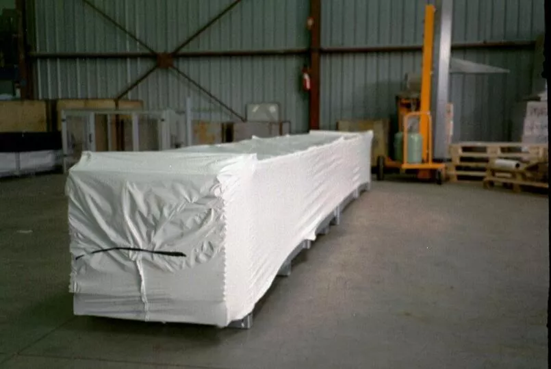 Folien zur Sicherung von langen Paletten