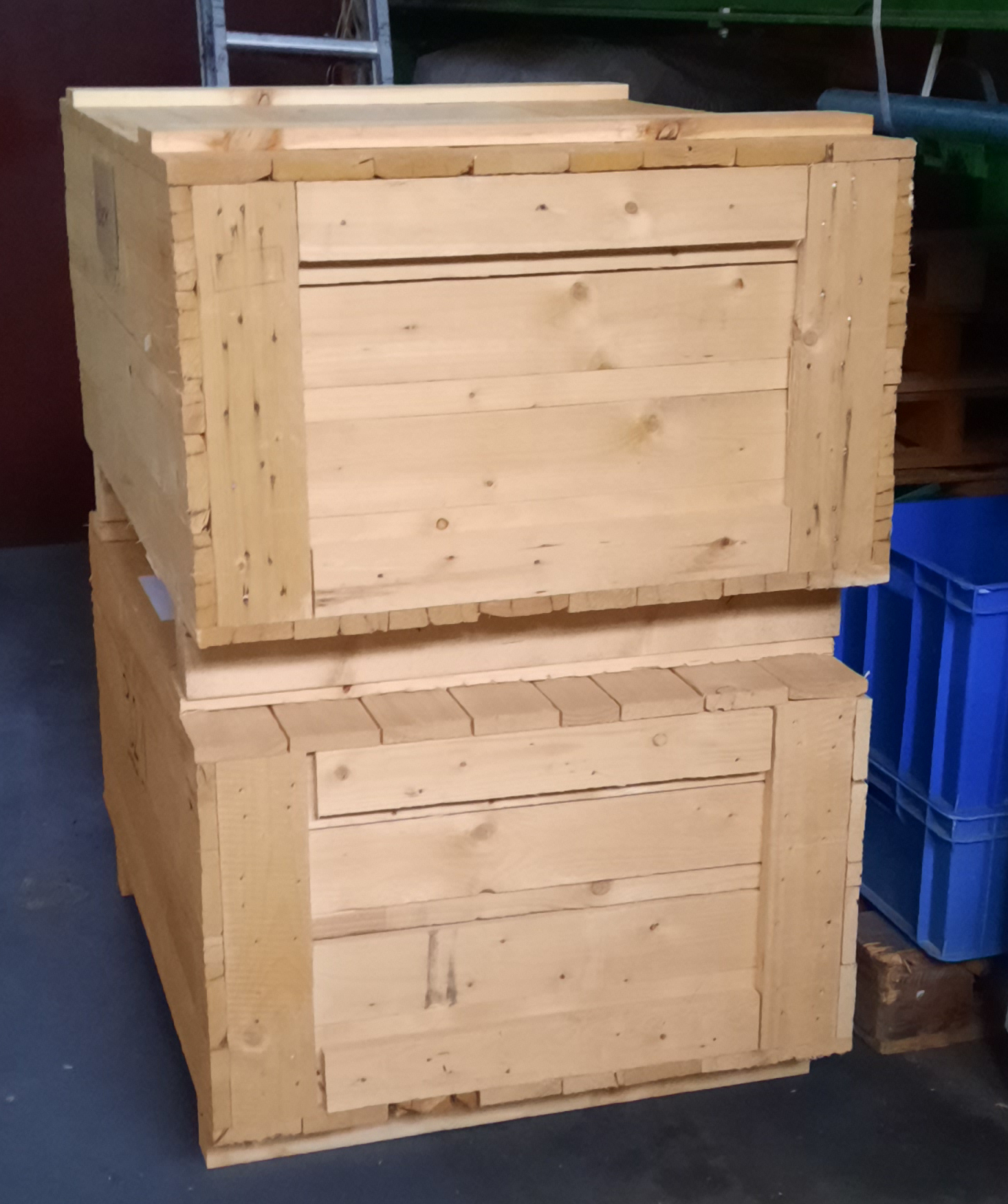 Holzkisten mit Deckel als z.B. Exportverpackung
